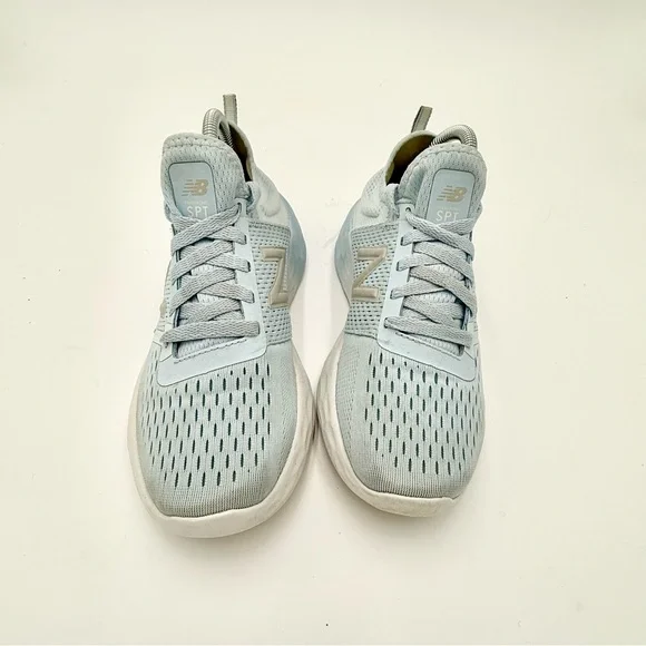 New Balance Women's Sky Blue Athletic Shoes - Picture 4 of 9